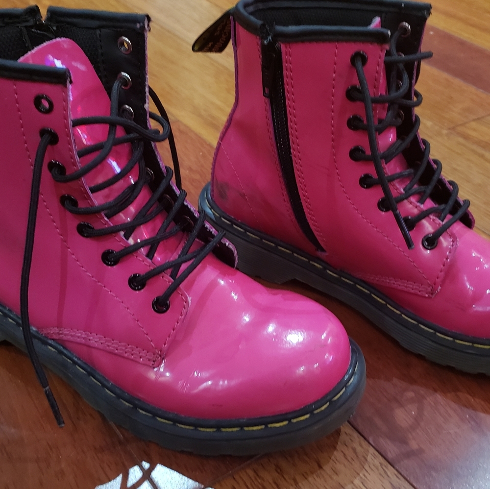 Girls Boots Dr.Martens  size US 3 EU34